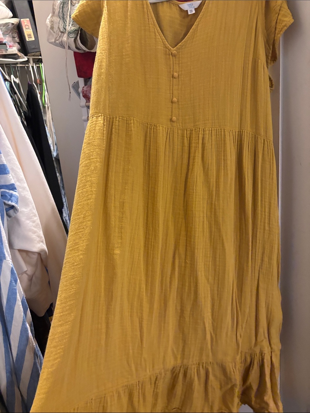 Time and Tru Mustard V-Neck Short-Sleeve Midi Dress - Picture 3 of 4